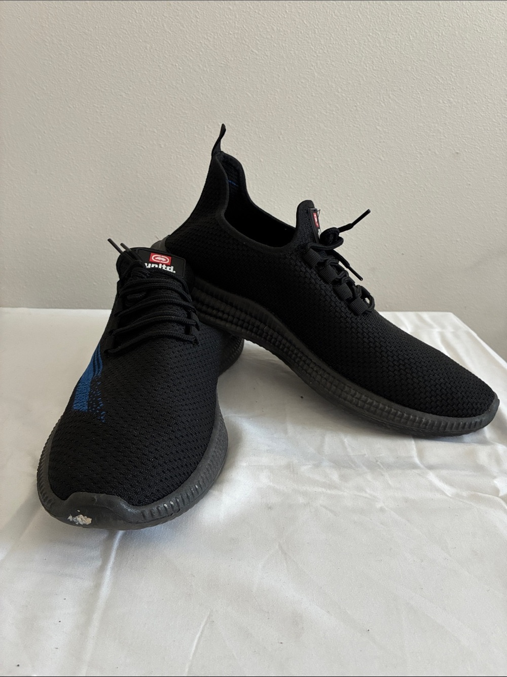 Ecko Unlimited 1972 Knit Sneakers Black Blue Men’s Size 13 Lightweight Casual Sh
